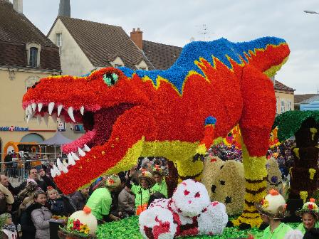 Char du carnaval d'Auxonne